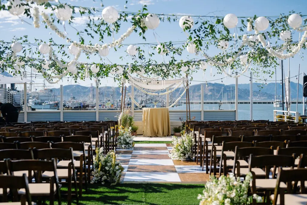The Bayside Patio (2)